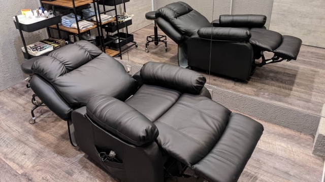 アイラッシュサロンTONARI 筑後店